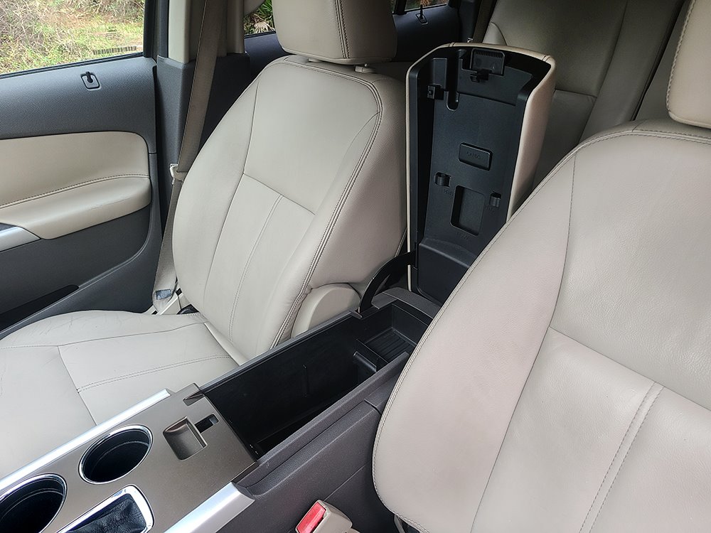 2011 Ford Edge SEL photo