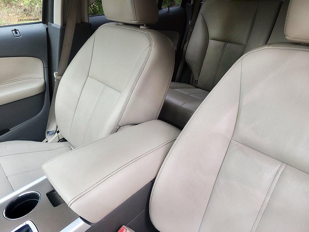 2011 Ford Edge SEL photo
