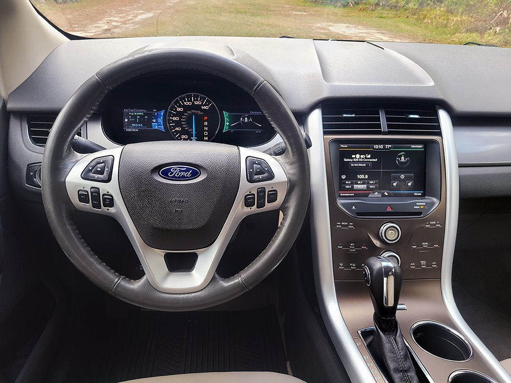 2011 Ford Edge SEL photo