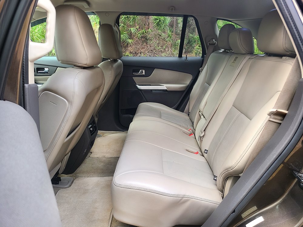 2011 Ford Edge SEL photo