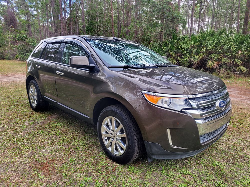 2011 Ford Edge SEL photo