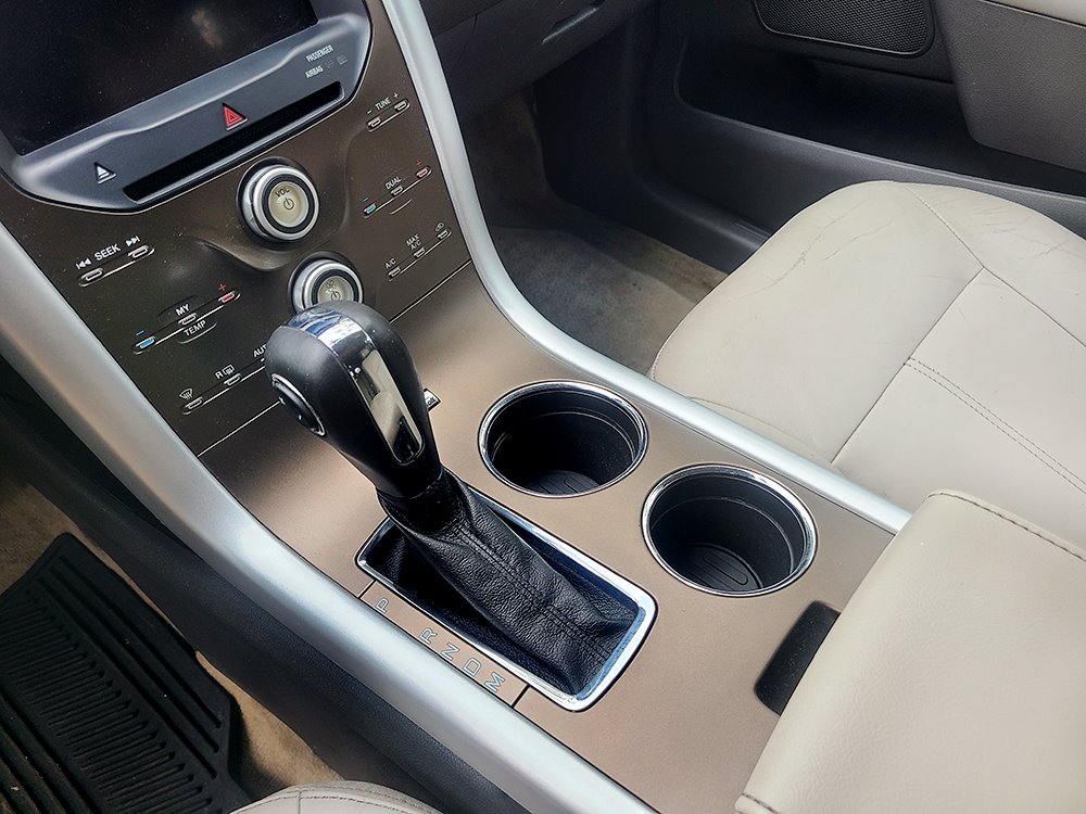 2011 Ford Edge SEL photo