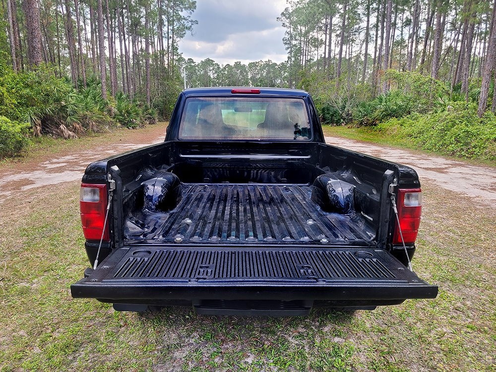 2004 Ford Ranger XL photo
