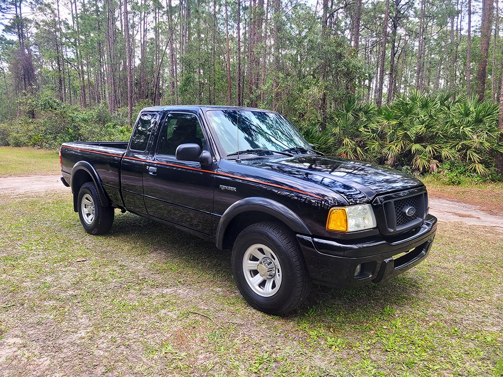 2004 Ford Ranger XL photo