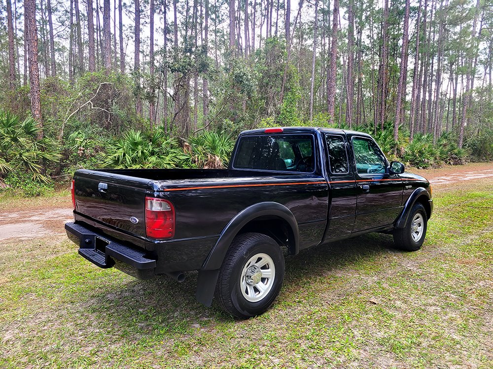 2004 Ford Ranger XL photo