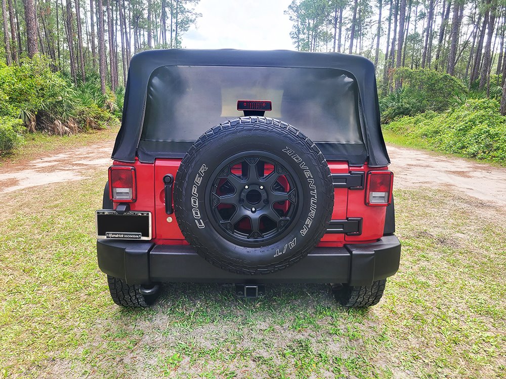 2011 Jeep Wrangler Sport photo
