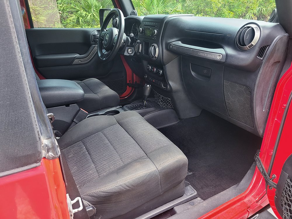 2011 Jeep Wrangler Sport photo