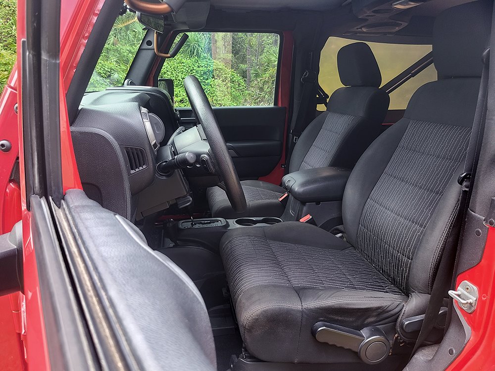 2011 Jeep Wrangler Sport photo