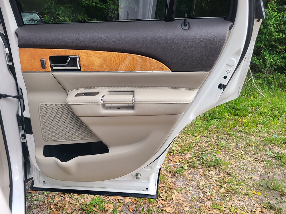 2015 Lincoln MKX SUV FWD photo