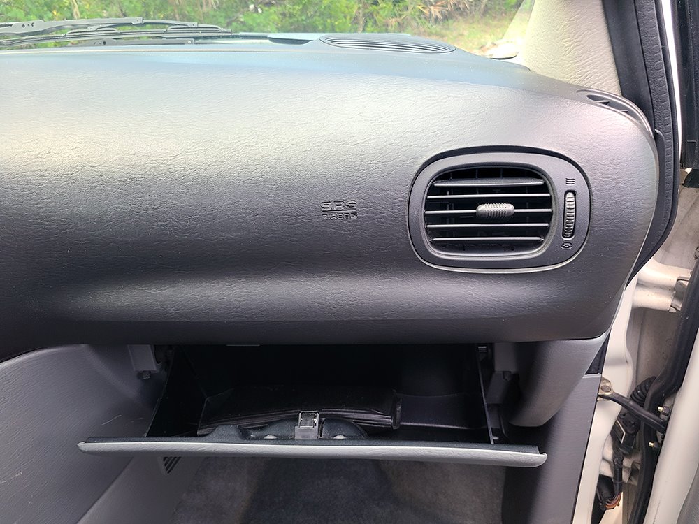 2005 Dodge Grand Caravan SXT photo