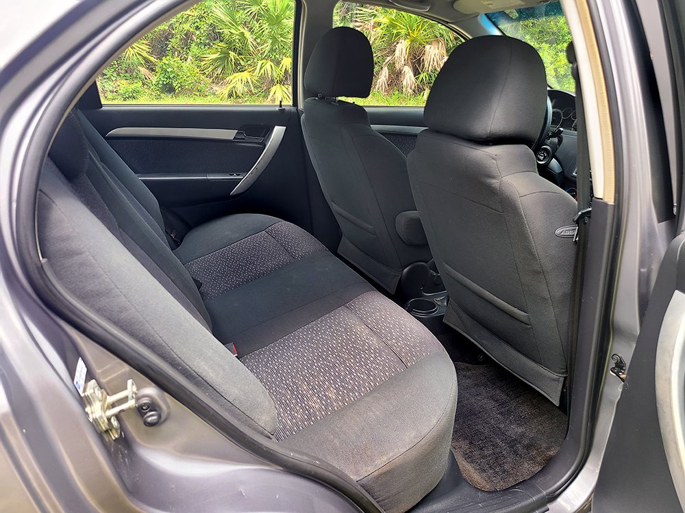2011 Chevrolet Aveo - $3,250
