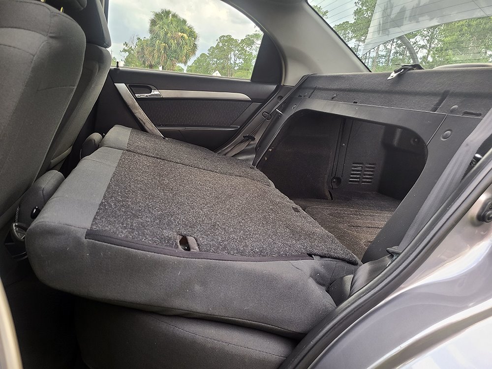 2011 Chevrolet Aveo - $3,250