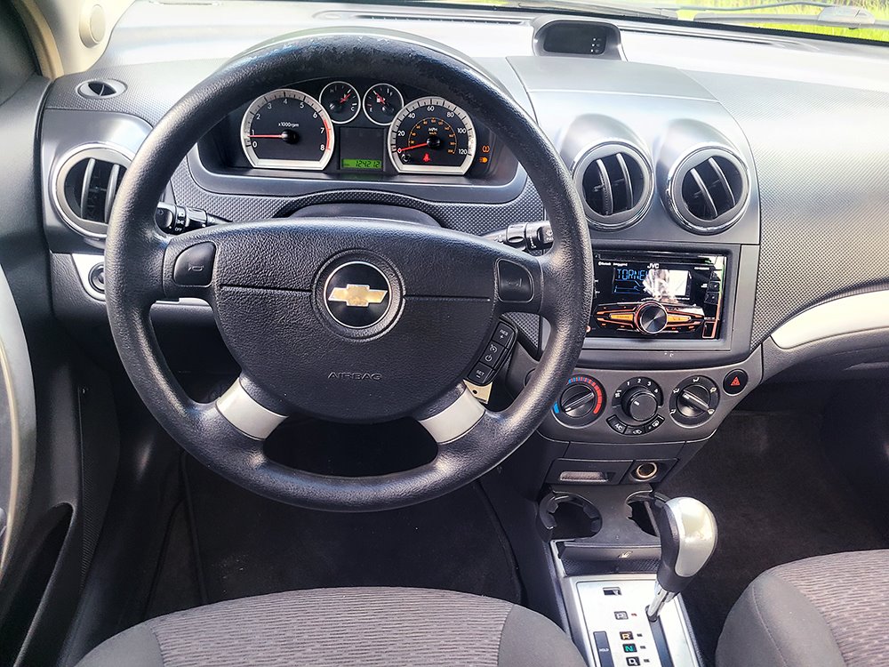 2011 Chevrolet Aveo - $3,250