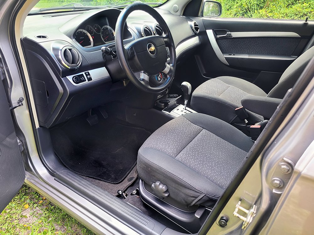 2011 Chevrolet Aveo - $3,250