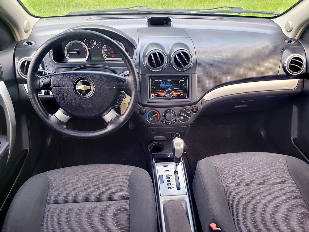 2011 Chevrolet Aveo - $3,250