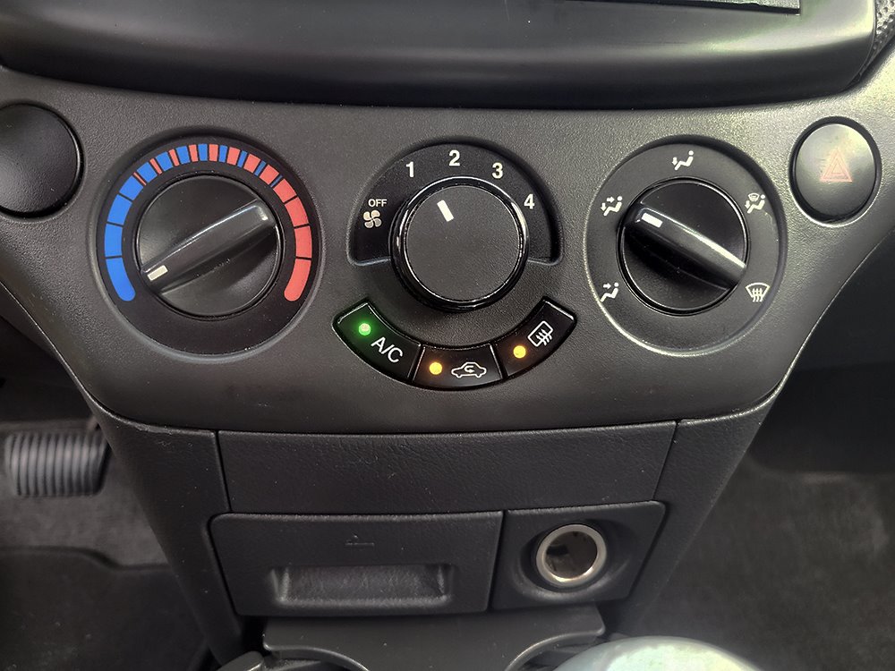 2011 Chevrolet Aveo - $3,250