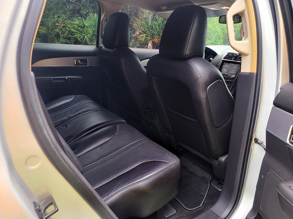 2011 Lincoln MKX - $5,950