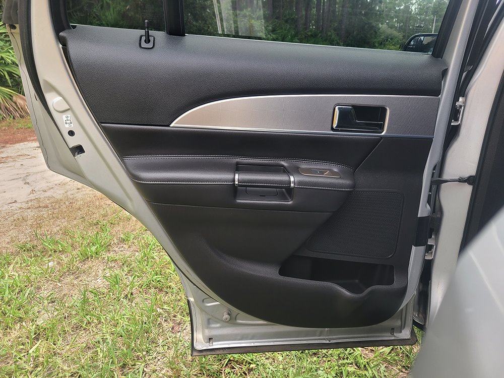 2011 Lincoln MKX - $5,950