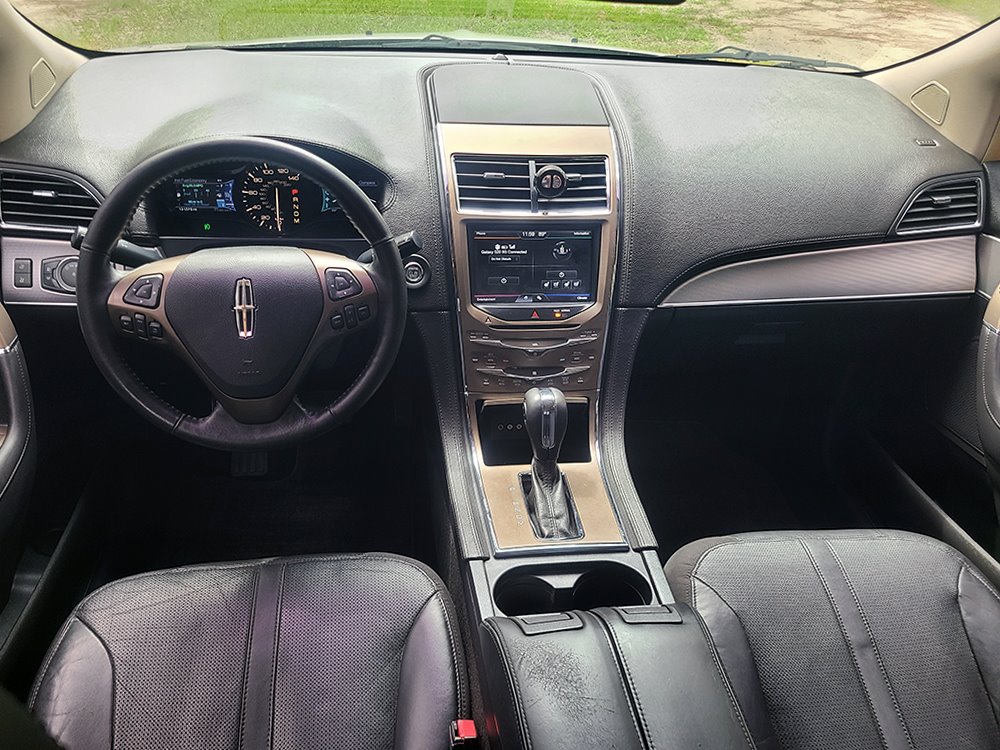 2011 Lincoln MKX - $5,950