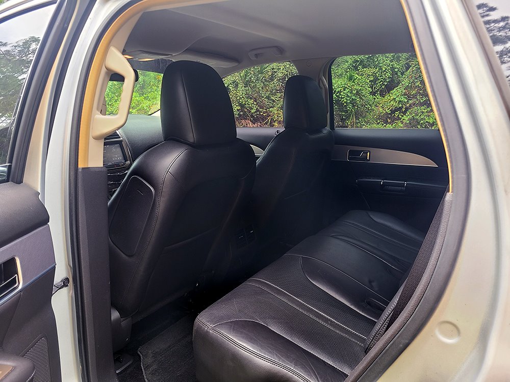 2011 Lincoln MKX - $5,950