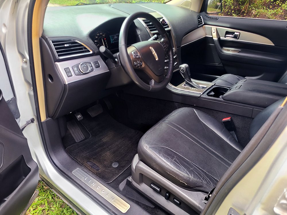 2011 Lincoln MKX - $5,950