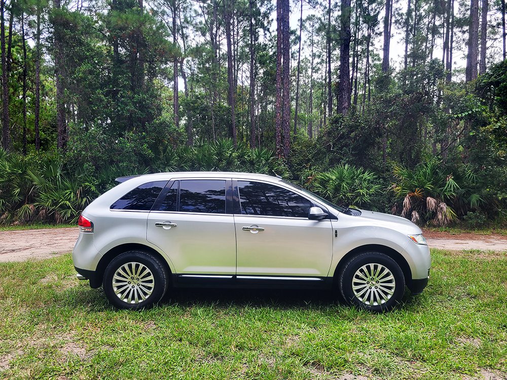 2011 Lincoln MKX - $5,950