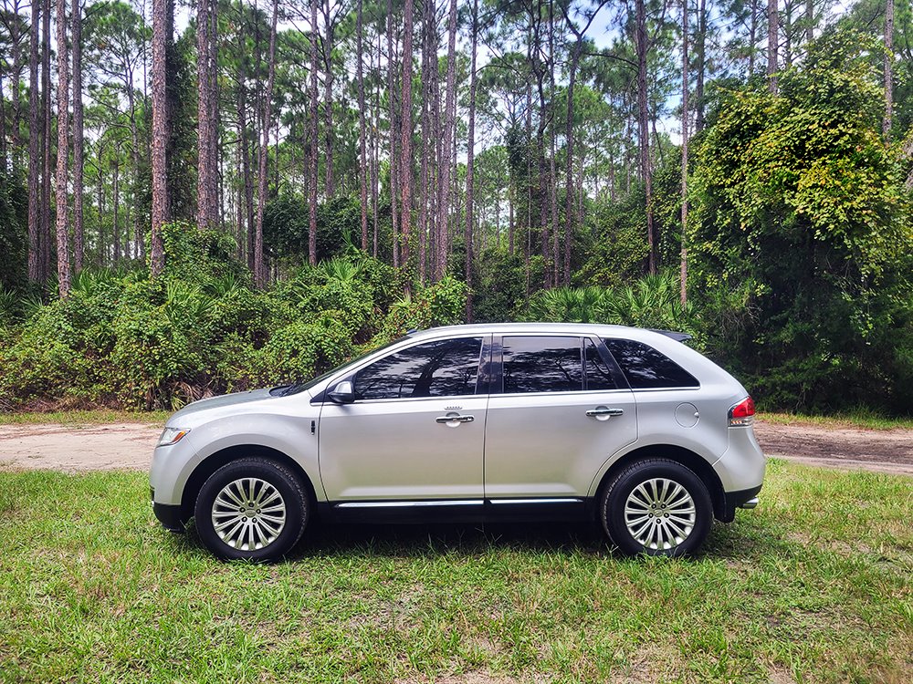 2011 Lincoln MKX - $5,950