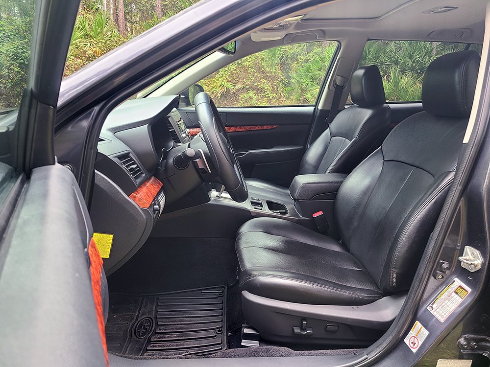 2011 Subaru Outback - $7,450