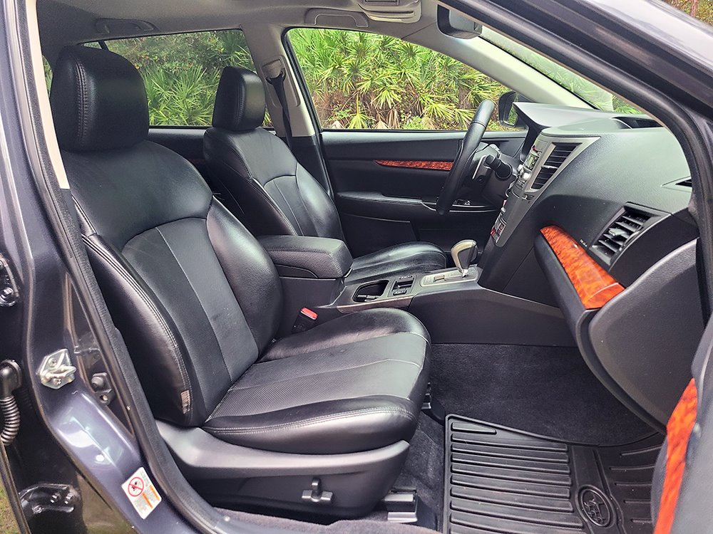 2011 Subaru Outback - $7,450