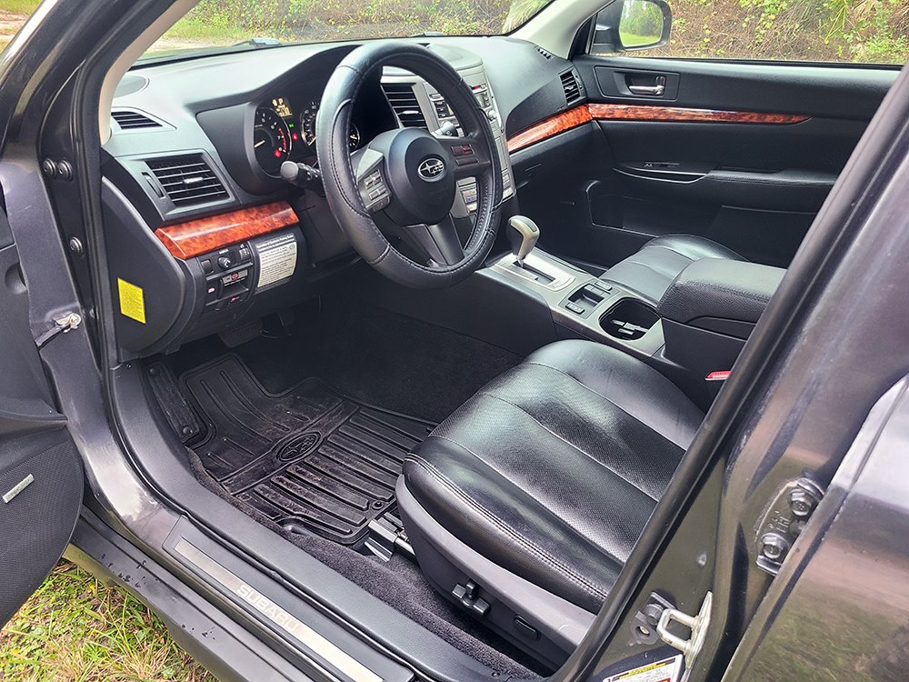 2011 Subaru Outback - $7,450
