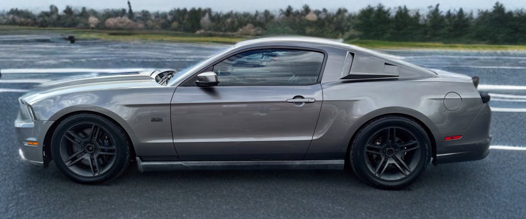 2014 Ford Mustang - $26,999