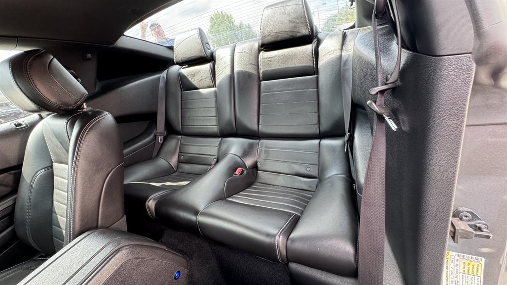 2014 Ford Mustang - $26,999