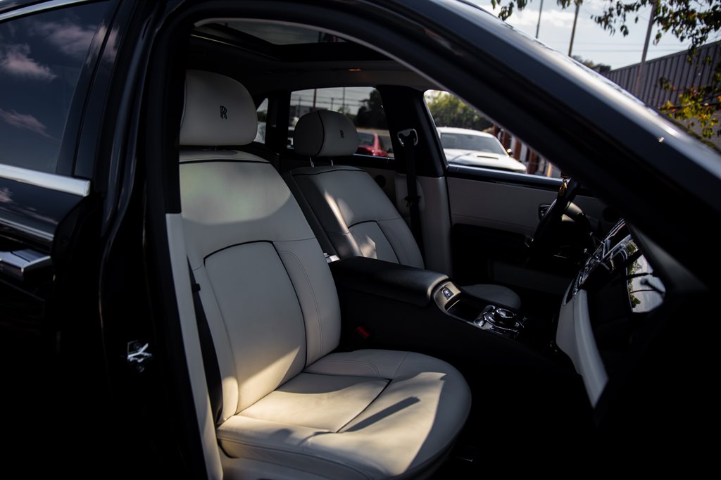 2014 Rolls-Royce Ghost - $181,052