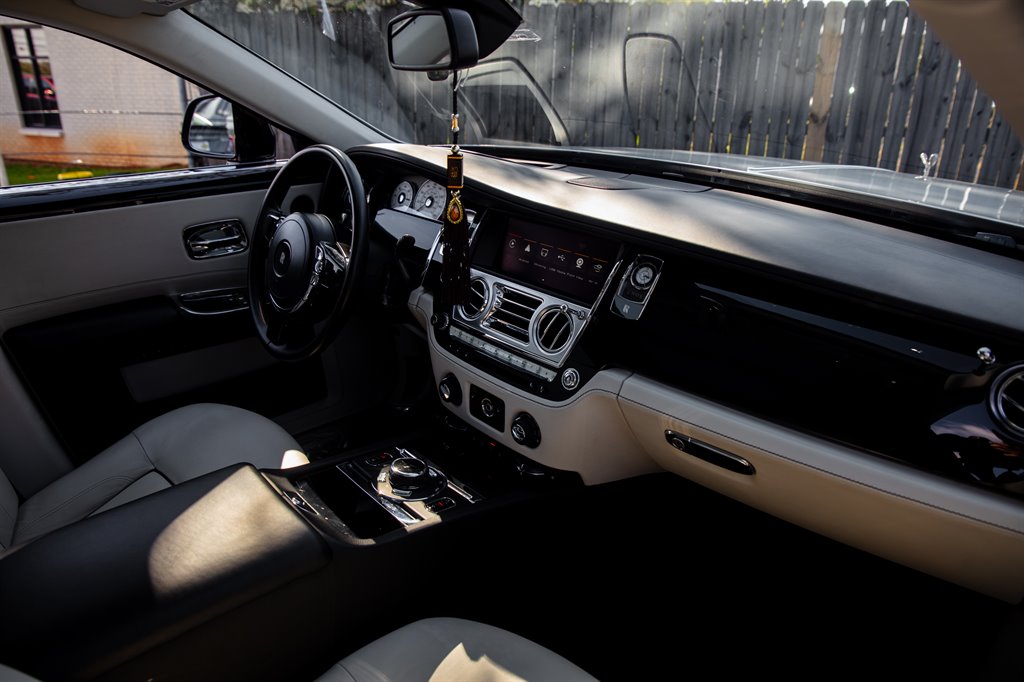 2014 Rolls-Royce Ghost - $181,052