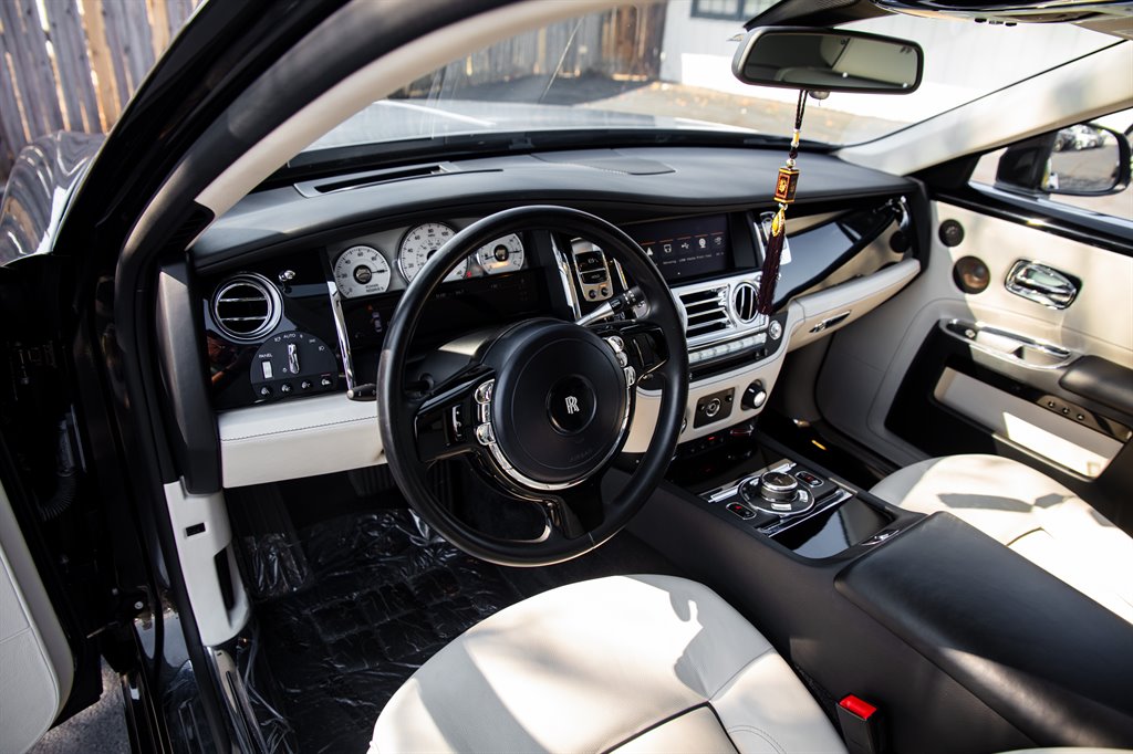 2014 Rolls-Royce Ghost - $181,052