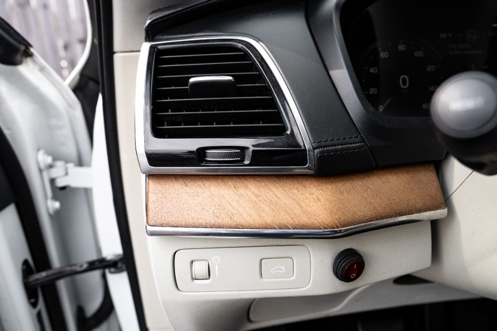 2016 Volvo XC90 T6 - Inscription photo