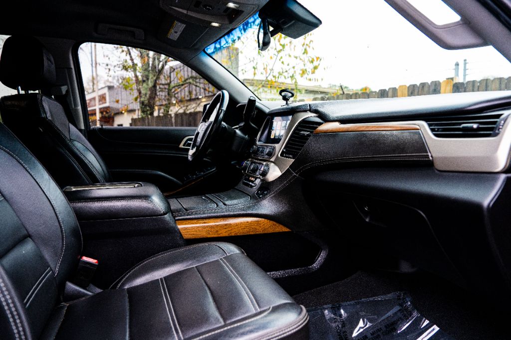2020 GMC Yukon XL 1500 Denali photo