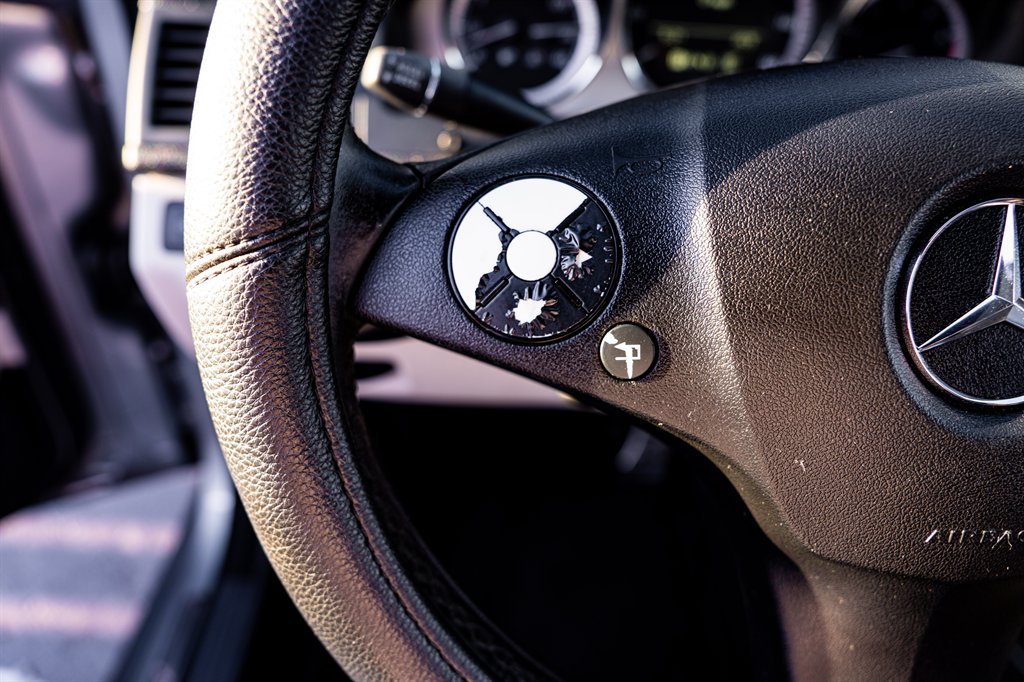 2011 Mercedes-Benz C-Class C300 Luxury photo