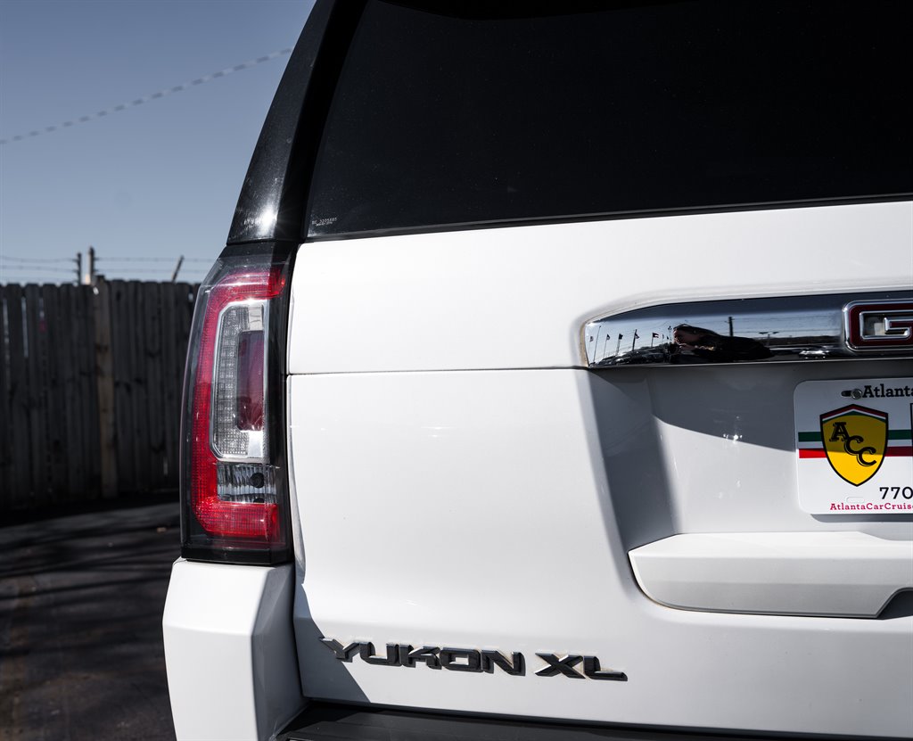 2019 GMC Yukon XL 1500 Denali photo