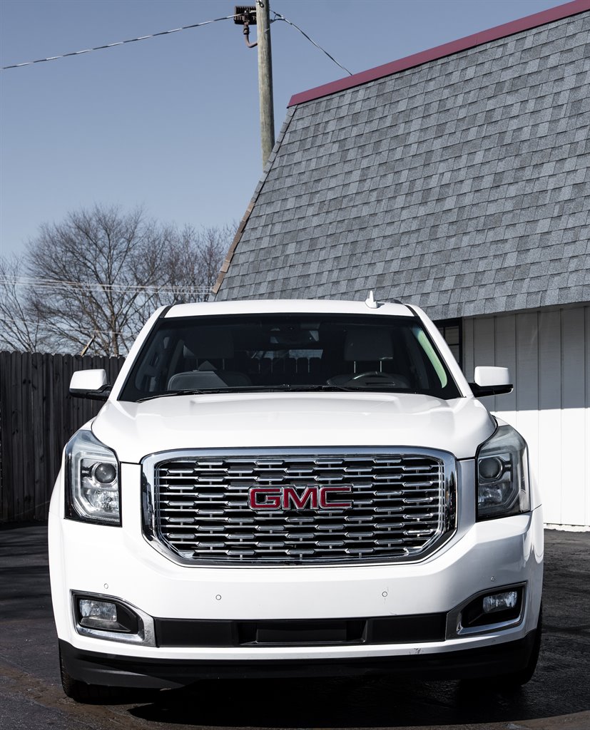 2019 GMC Yukon XL 1500 Denali photo