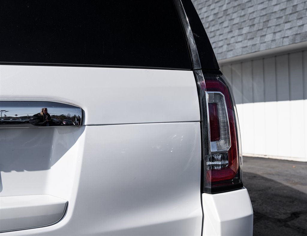 2019 GMC Yukon XL 1500 Denali photo