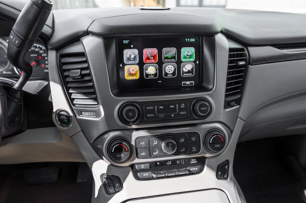2019 GMC Yukon XL 1500 Denali photo