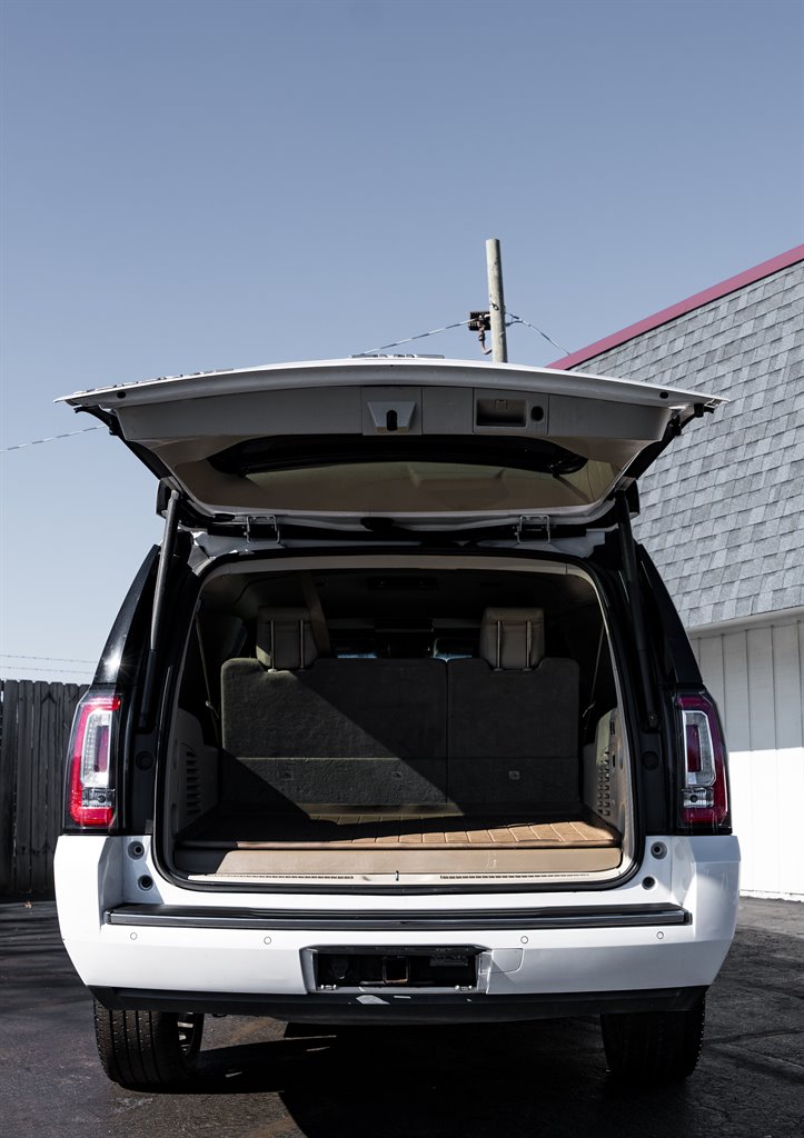 2019 GMC Yukon XL 1500 Denali photo
