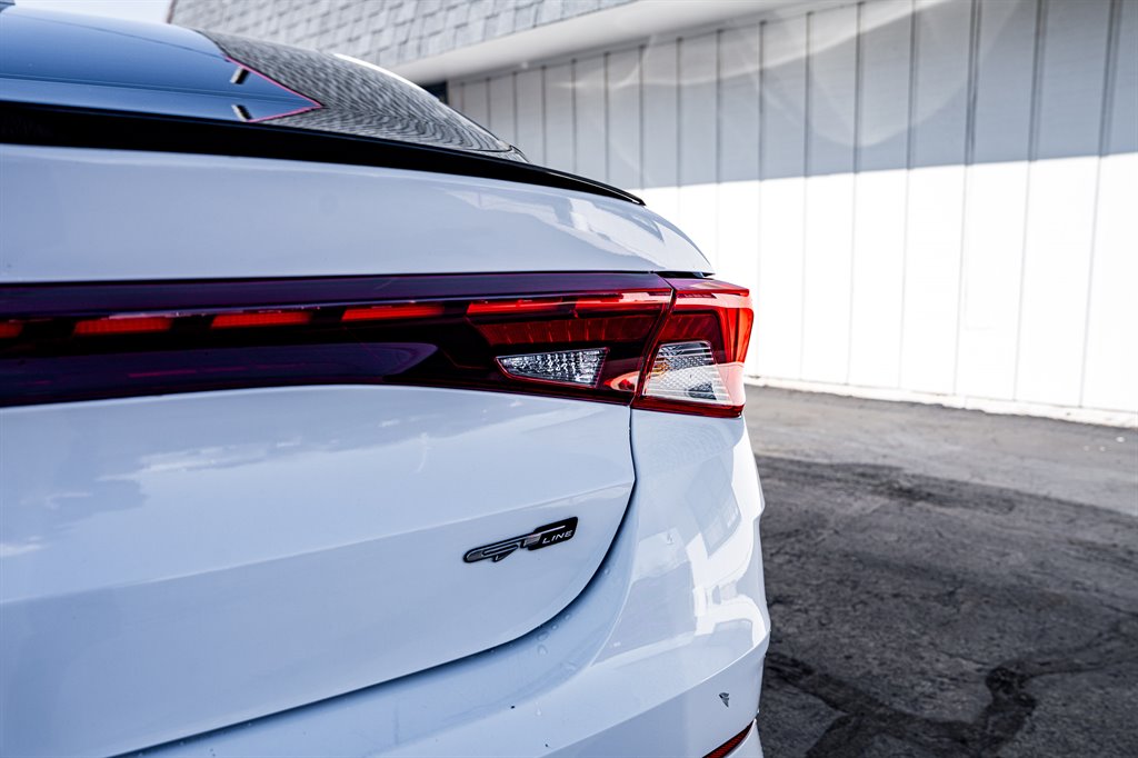 2021 Kia K5 GT-Line photo