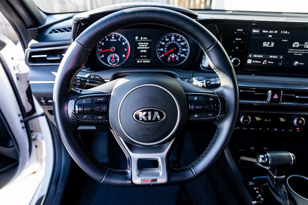 2021 Kia K5 GT-Line photo