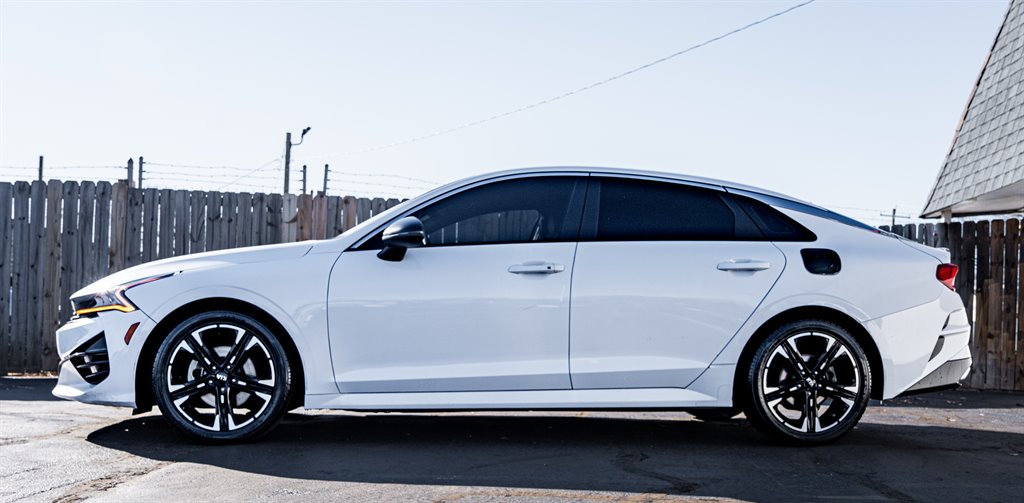 2021 Kia K5 GT-Line photo