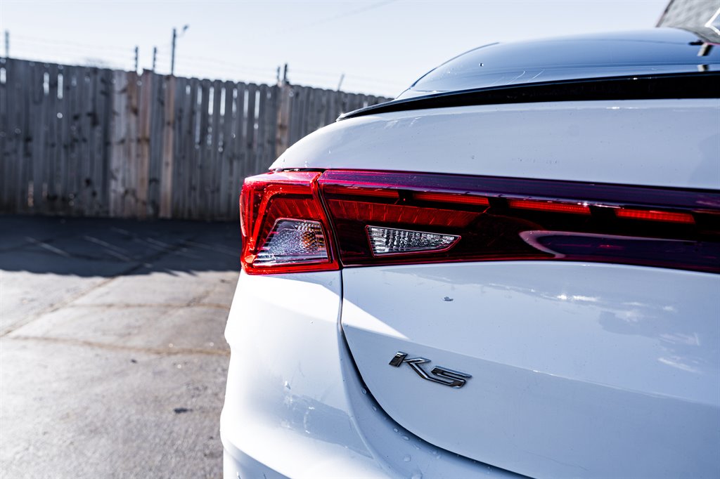 2021 Kia K5 GT-Line photo