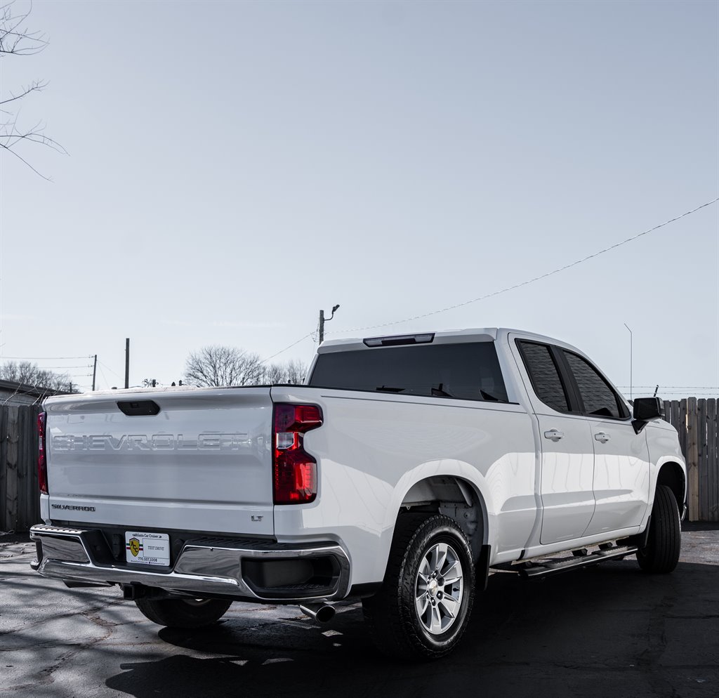 2019 Chevrolet Silverado 1500 LT photo