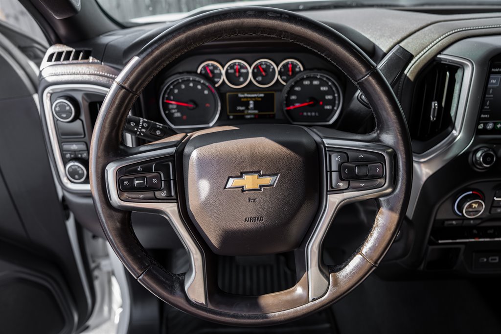 2019 Chevrolet Silverado 1500 LT photo