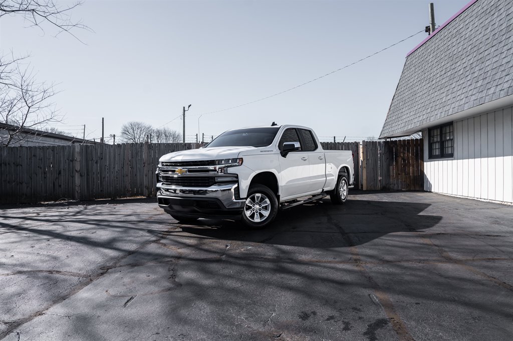 2019 Chevrolet Silverado 1500 LT photo